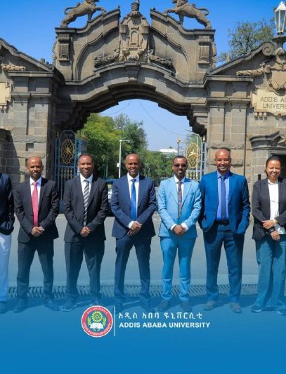 የአዲስ አበባ ዩኒቨርሲቲ ቦርድ ለአስር ምሁራን ወደ ሙሉ ፕሮፌሰርነት ስለሰጠው እድገት ያወጣው ውሳኔ።